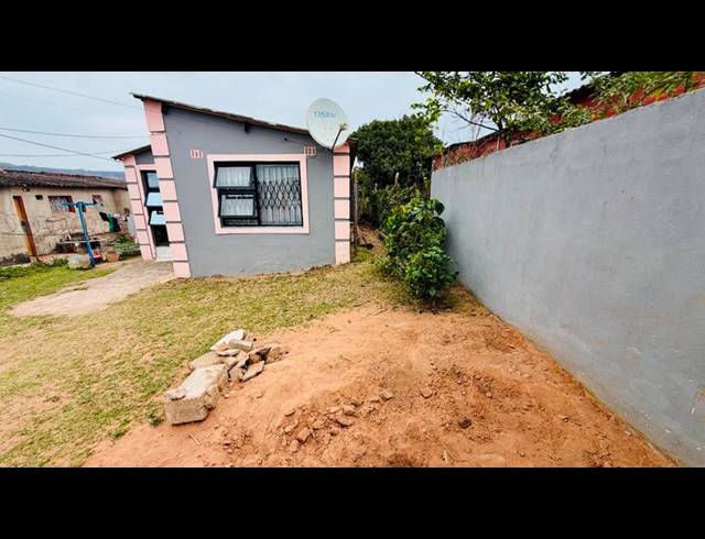 3 BEDROOM HOUSE FOR SALE IN KWANDENGEZI